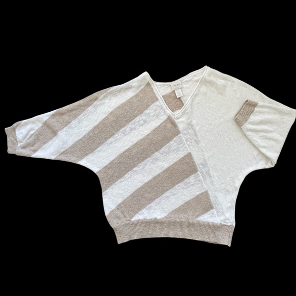 Chico's Beige and Cream V-Neck asymmetrical Sweater 1/2 Coleman sleeves Sz 0 (M) - Picture 4 of 8